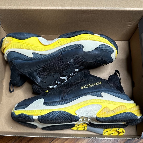 Balenciaga Wmns Triple S 'Black Yellow' - Picture 1 of 7